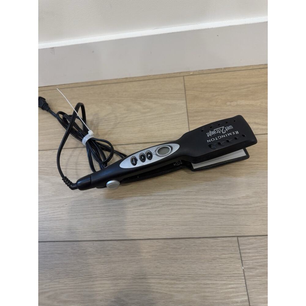 Remington Wet 2 Straight Hair Straightener 2 inch Flat Iron S-8000t WORKS